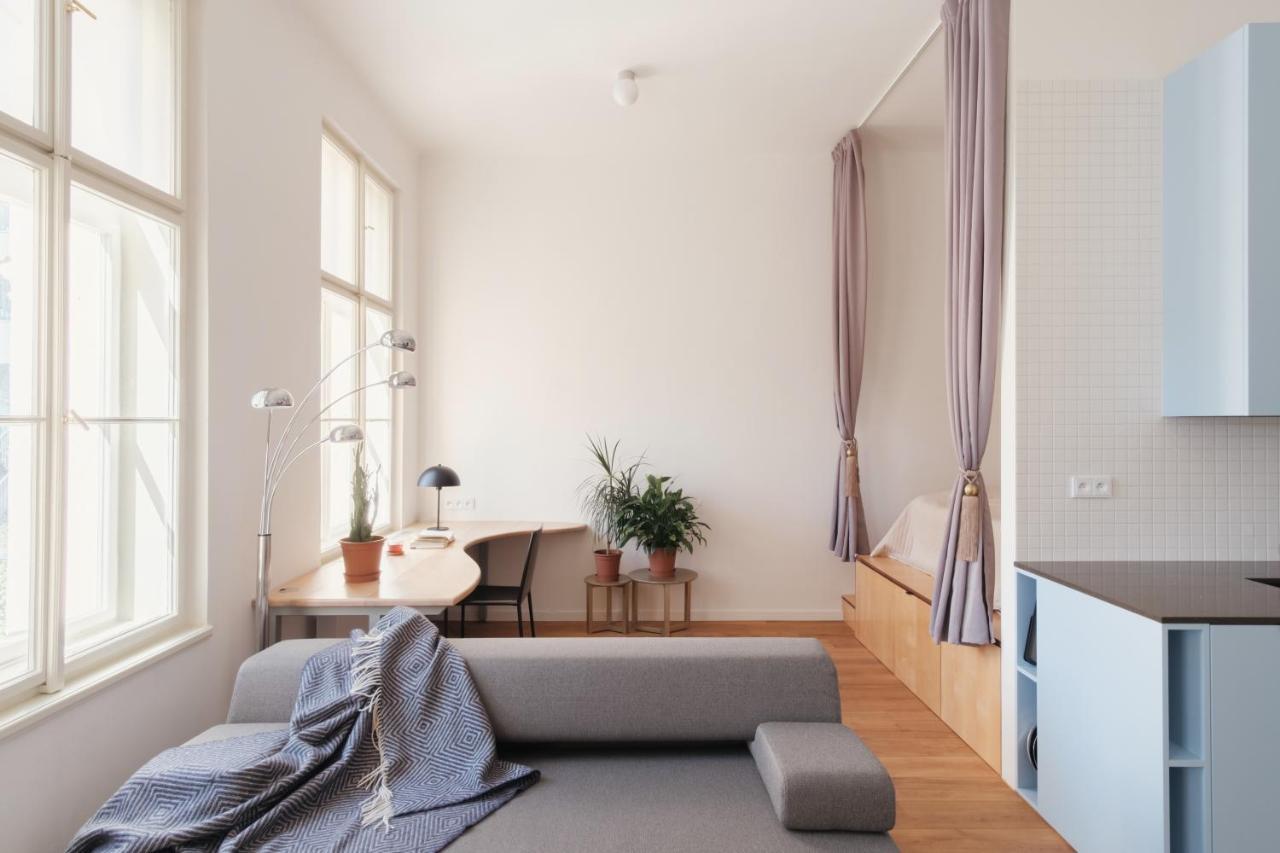 Days - Spacious Designer In Center - Powder Tower Apartment Prague